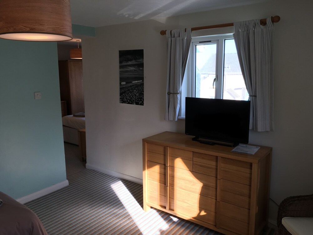 Bideford Vacations - The Waterfront Inn - Property Image 77