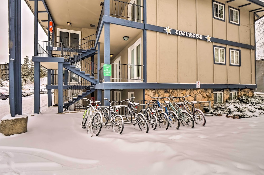 Main St Breckenridge Condo - Walk to Gondola! view 5