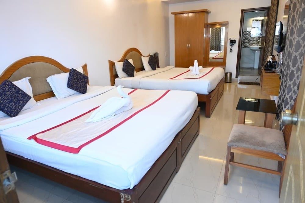 Hotel Kailash Heaven
