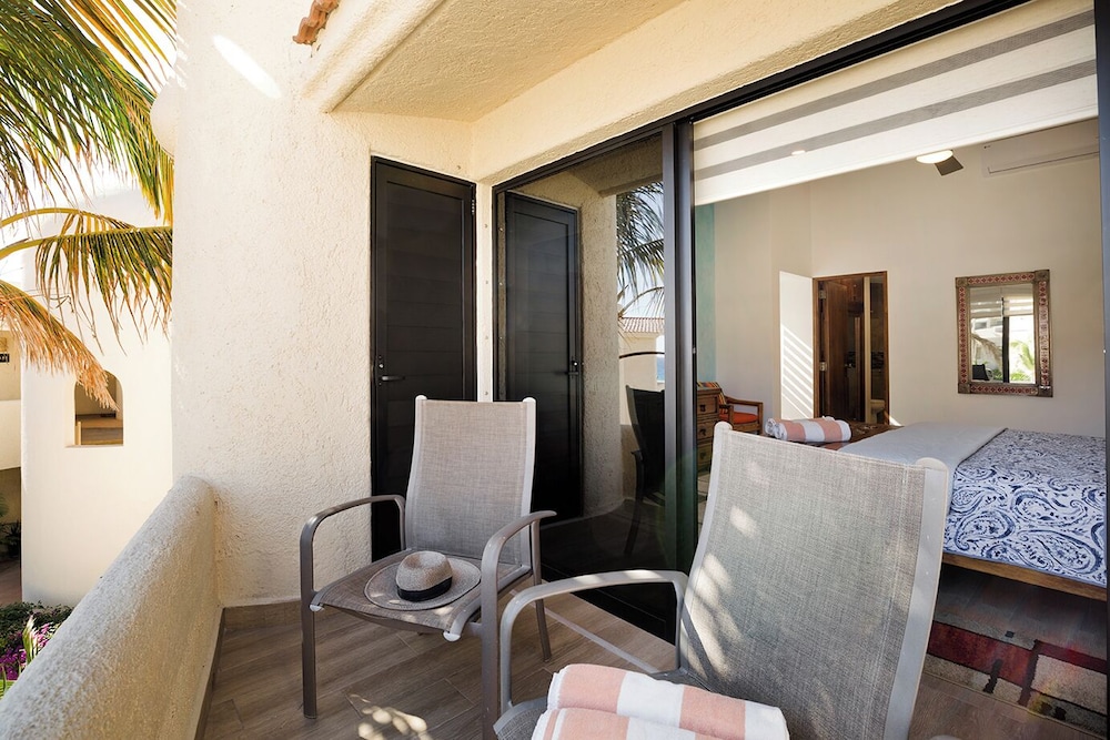 Terrasol Oceanview Condo with Patio