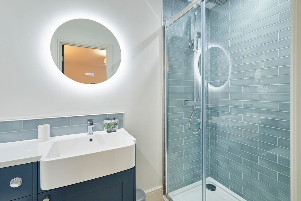 Host Stay The Langley Hotel Apartment 6