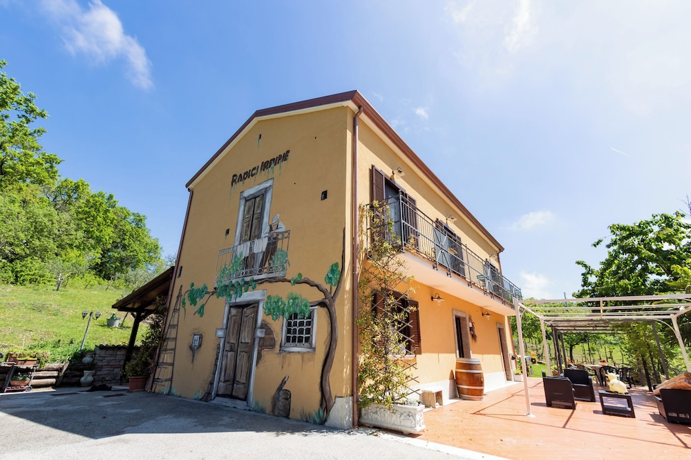 Agriturismo in Borgo Medievale in Irpinia