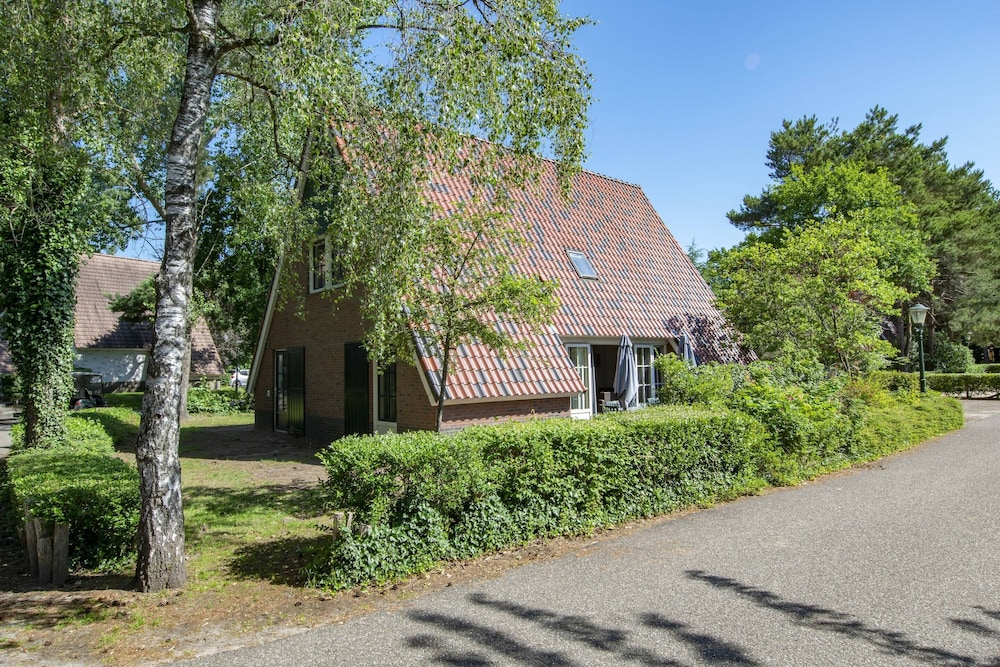 Holiday Home Near Breda & De Biesbosch Park