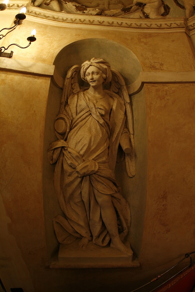 Photo 68