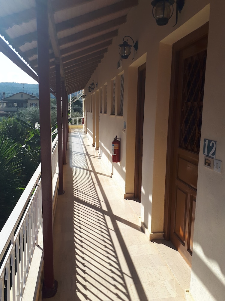 Sophie Studios view 4
