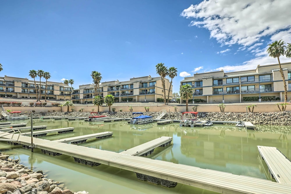 Bullhead City Condo w/ Direct River Access! view 5
