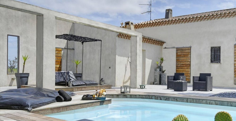 Mas Sainte Marie - Private Hot Tub Suites photo 5