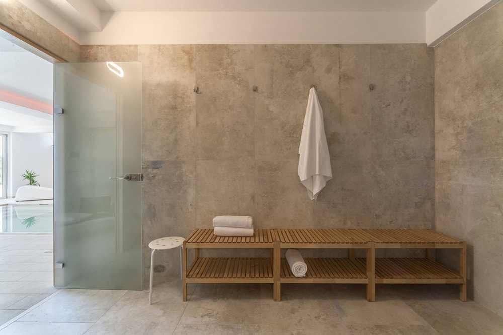 Villa Montefalcone 8 by Marche Holiday Villas