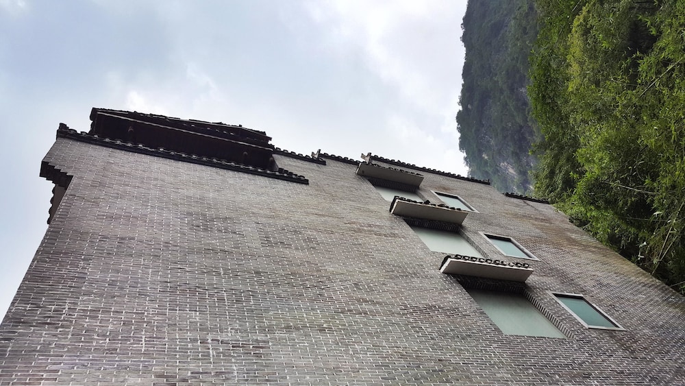 Yangshuo Li River Lodge