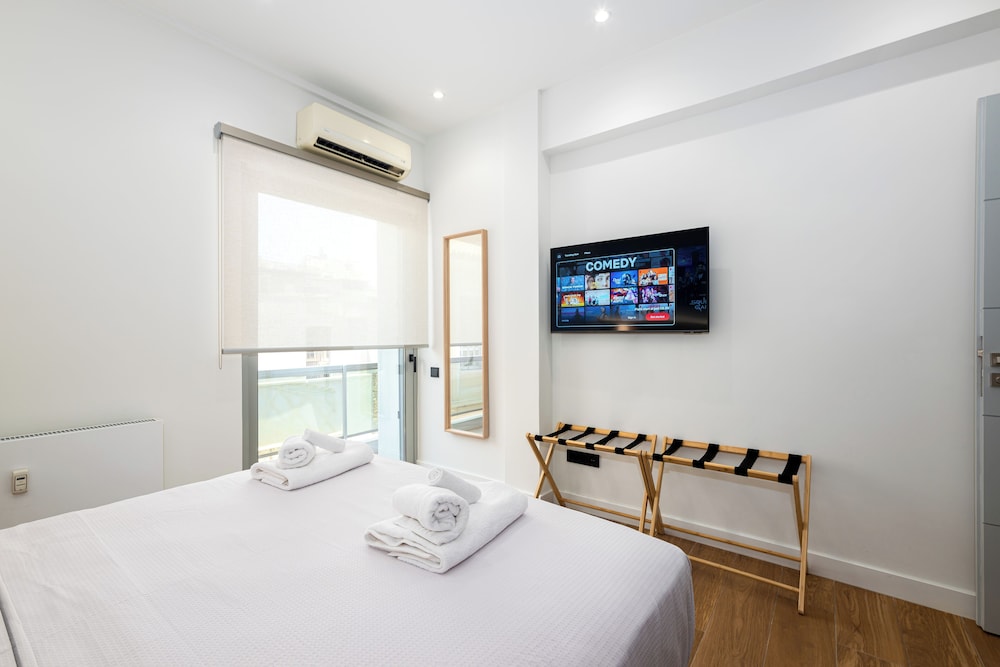 Plaka Gem in Prime Location