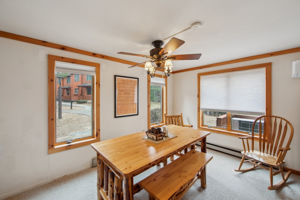 Lower Darby 2 Bedroom Townhouse by The Summit at Gore Mountain