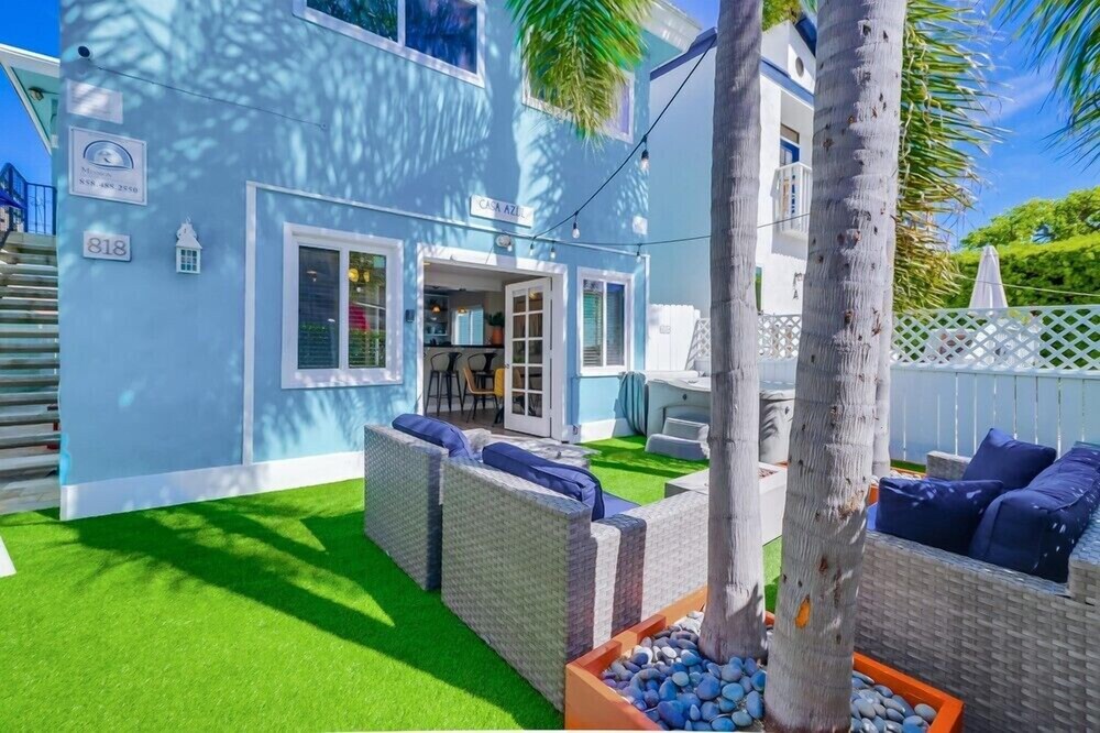 Casa Azul Lower