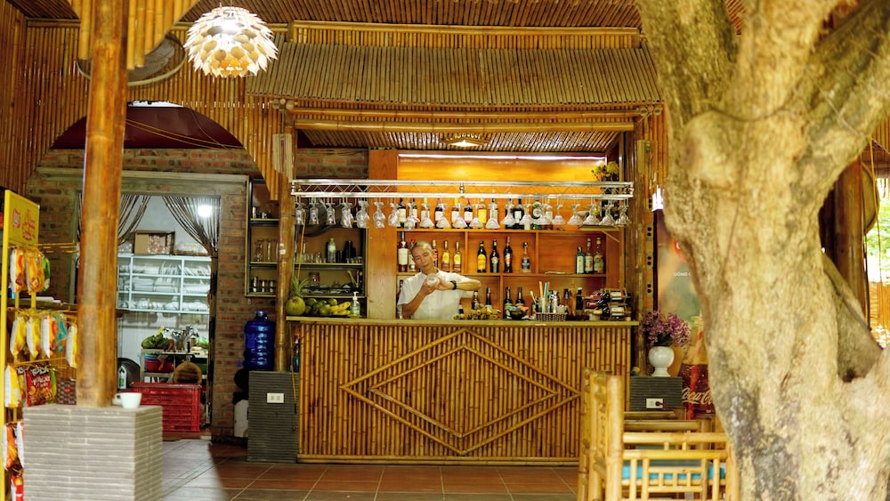 Quoc Khanh Bamboo Homestay - Hostel