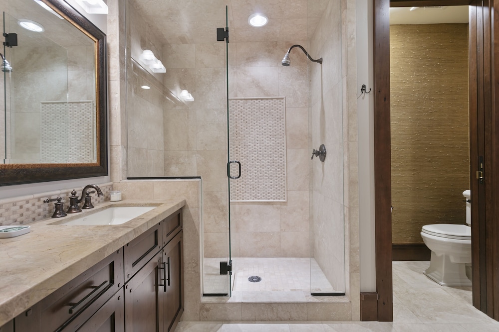 Arrowleaf Lodge- Two Bedroom #401 2 Condo