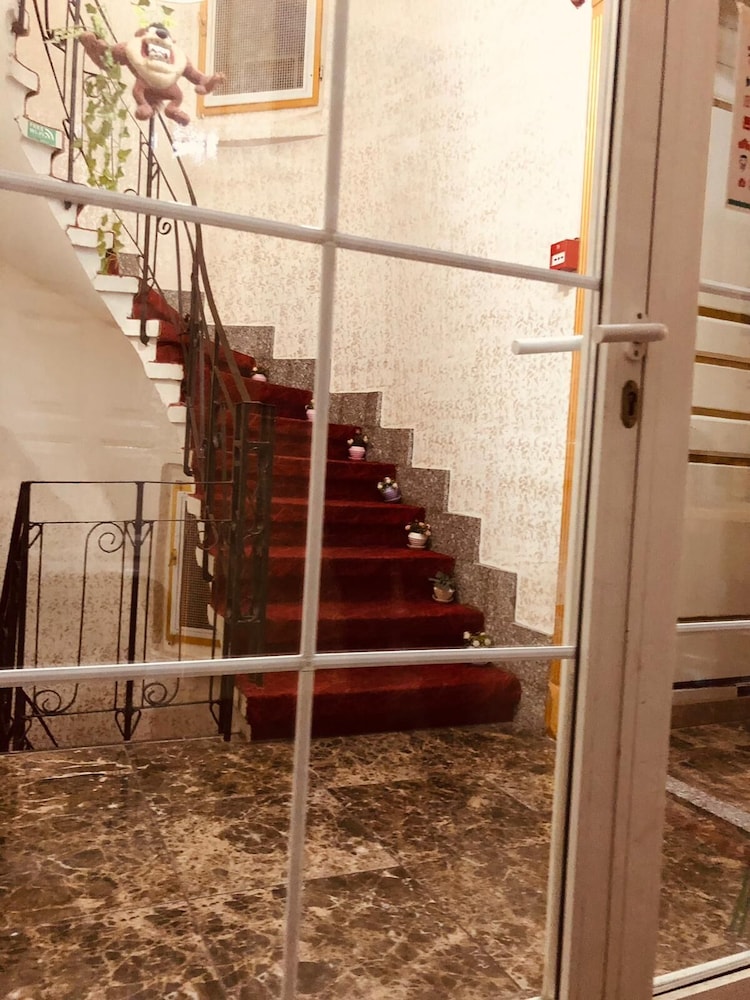 Alhambra Apart Otel - Image 6