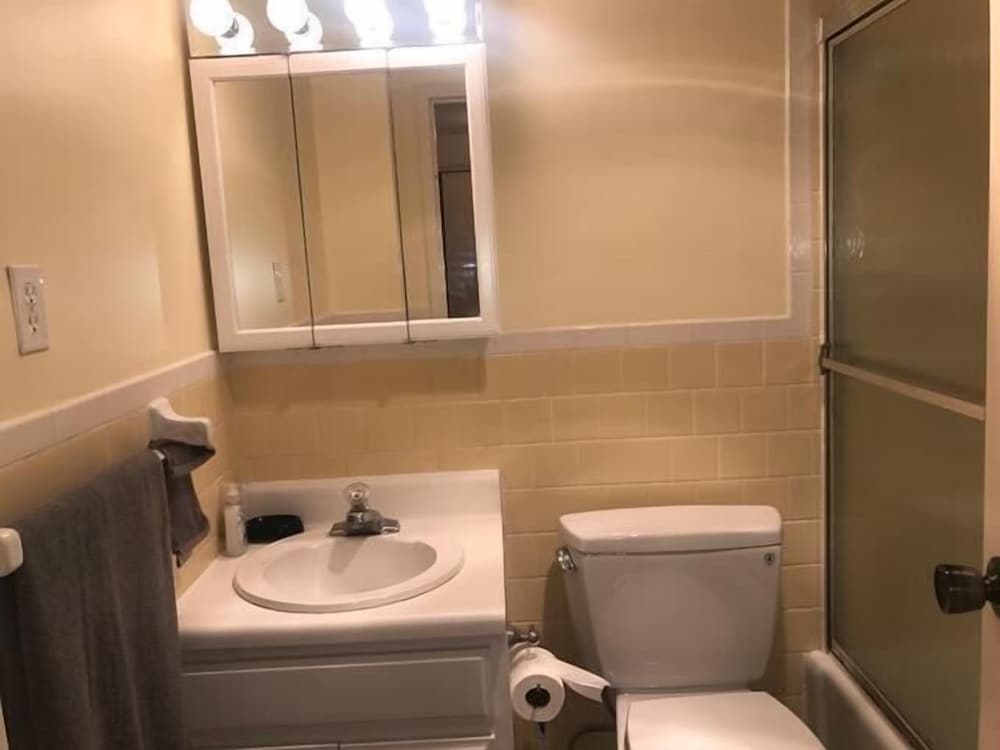 THE Henlopen 516