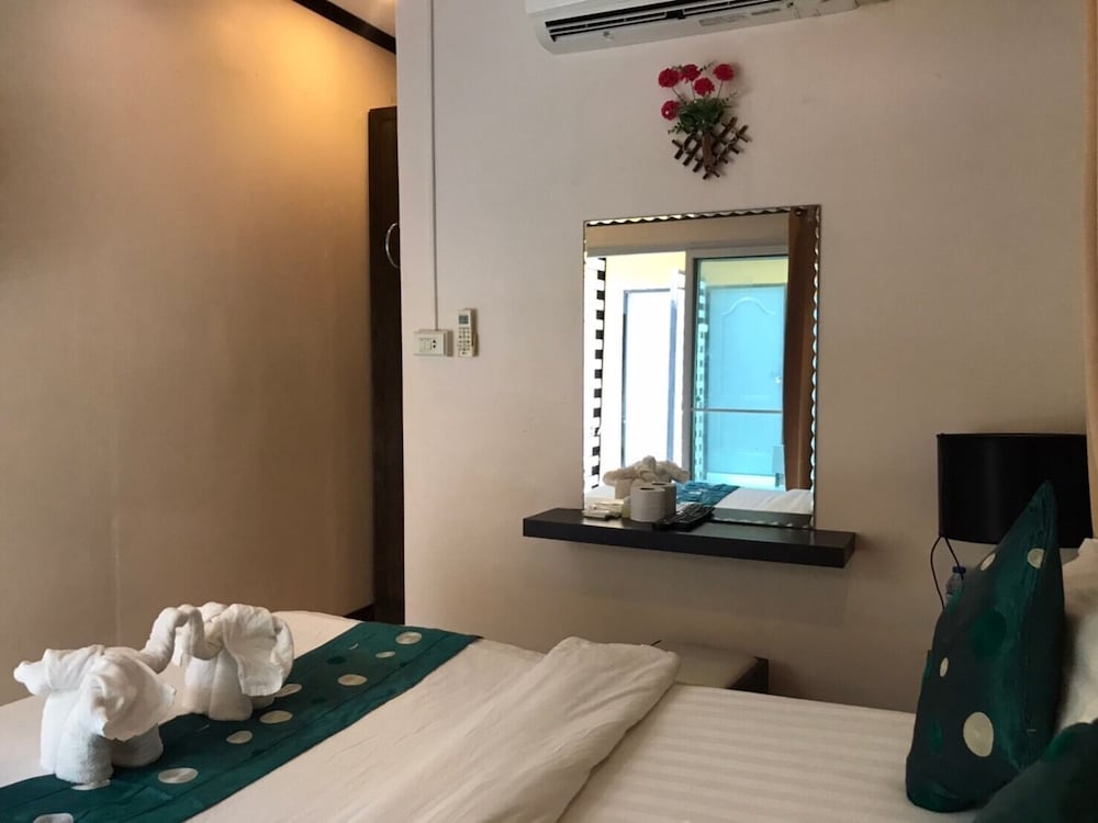 NT House Koh Lipe Resort