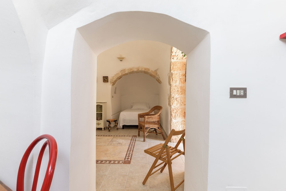 Trulli Isabella by Wonderful Italy