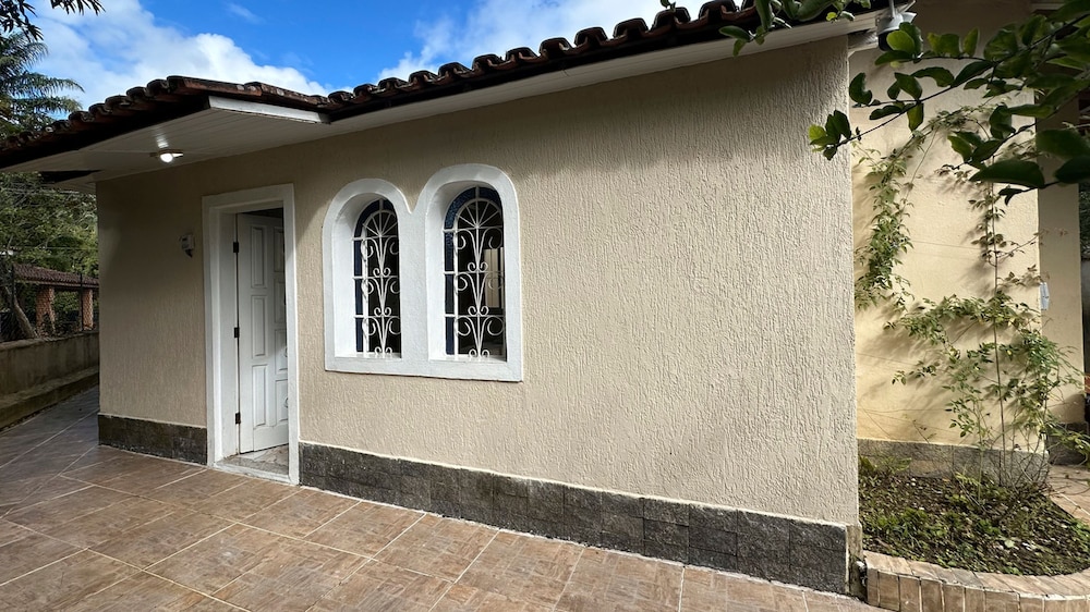 Casa Confort vel bem Equipada com Wi-fi e Garagem