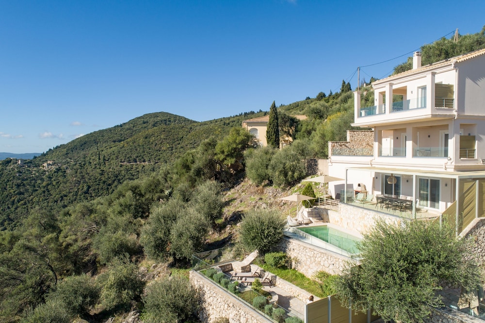 Villa Oliveta in Spartilas