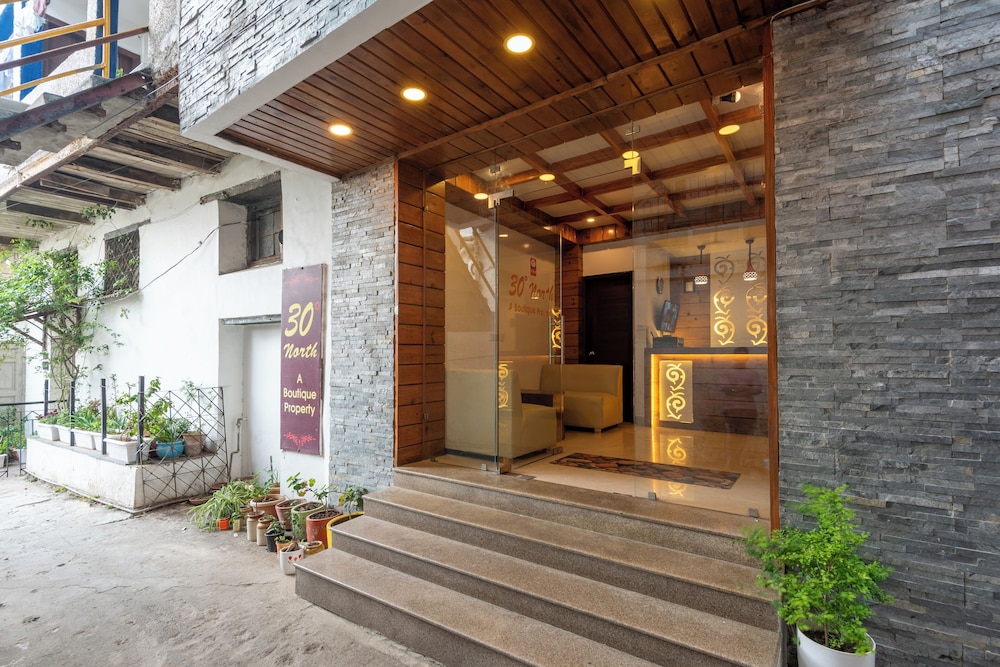 Hotel 30 Degree North Mussoorie