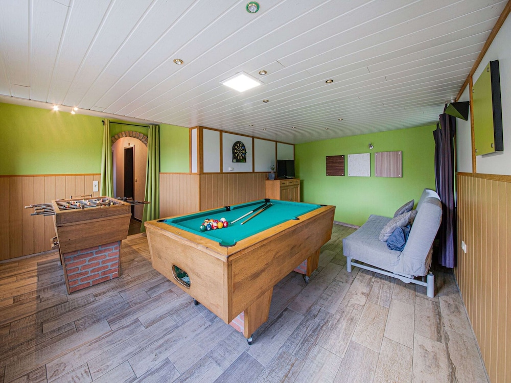 Charming Cottage with Hot Tub & Sauna, High Fens view 4