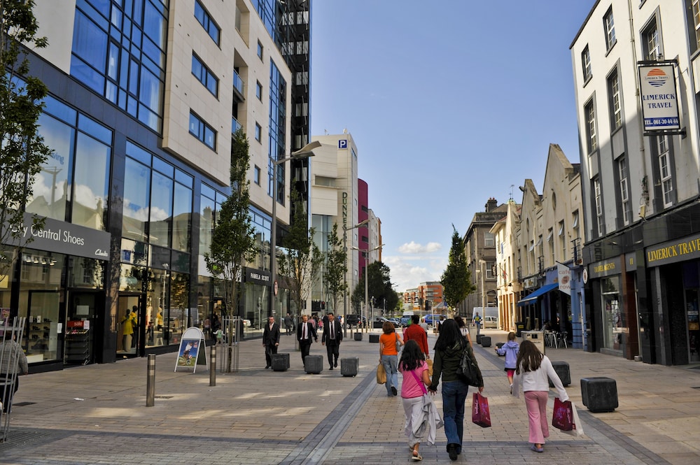 Troy Self Catering Village Limerick Ireland