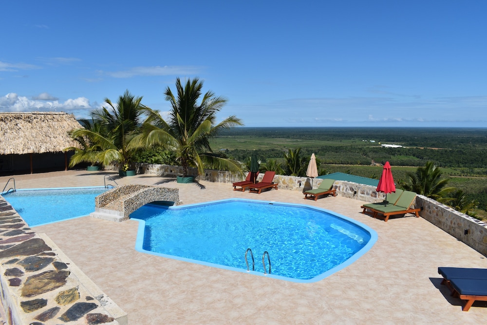 Maya Heights Village Resort