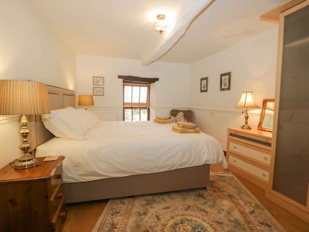 1 Cherry Tree Cottage