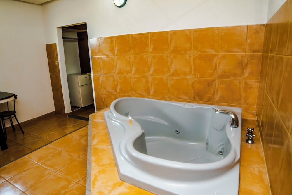 HOTEL ESPOR CA