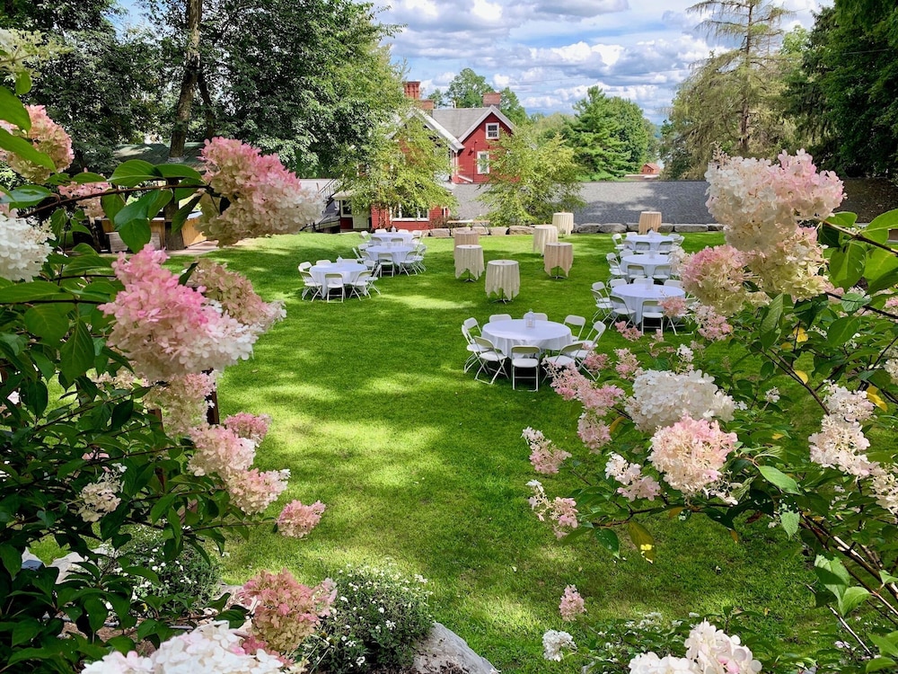 Springside Inn