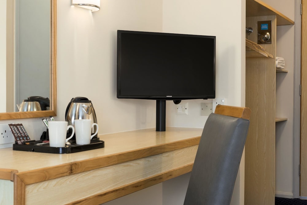 Winchester Vacations - Days Inn by Wyndham Sutton Scotney North - Property Image 15