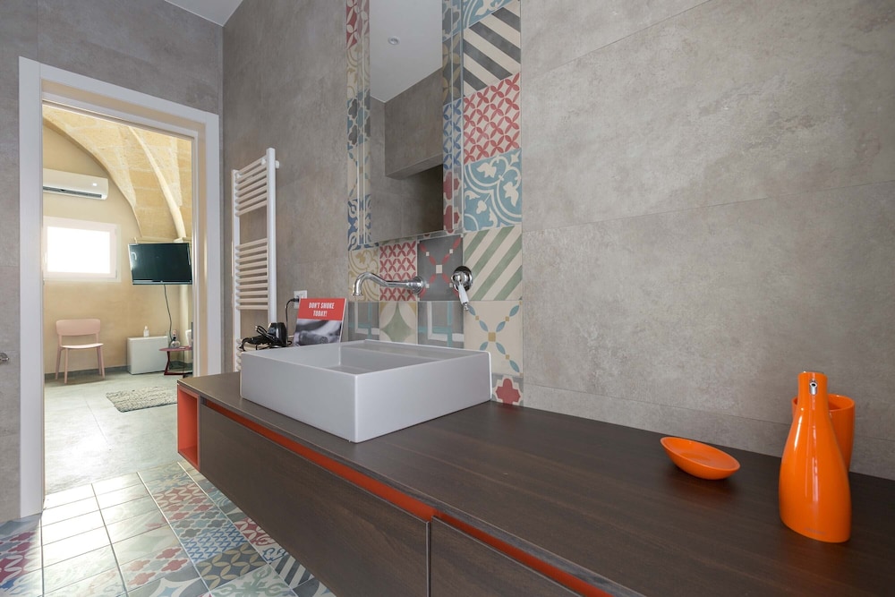 3105 B&B Chez Papà- Camere Matrimoniali by Barbarhouse view 4