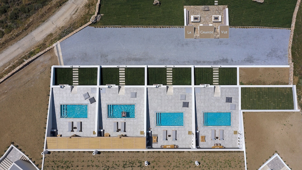 La Grande Vue Private Villas
