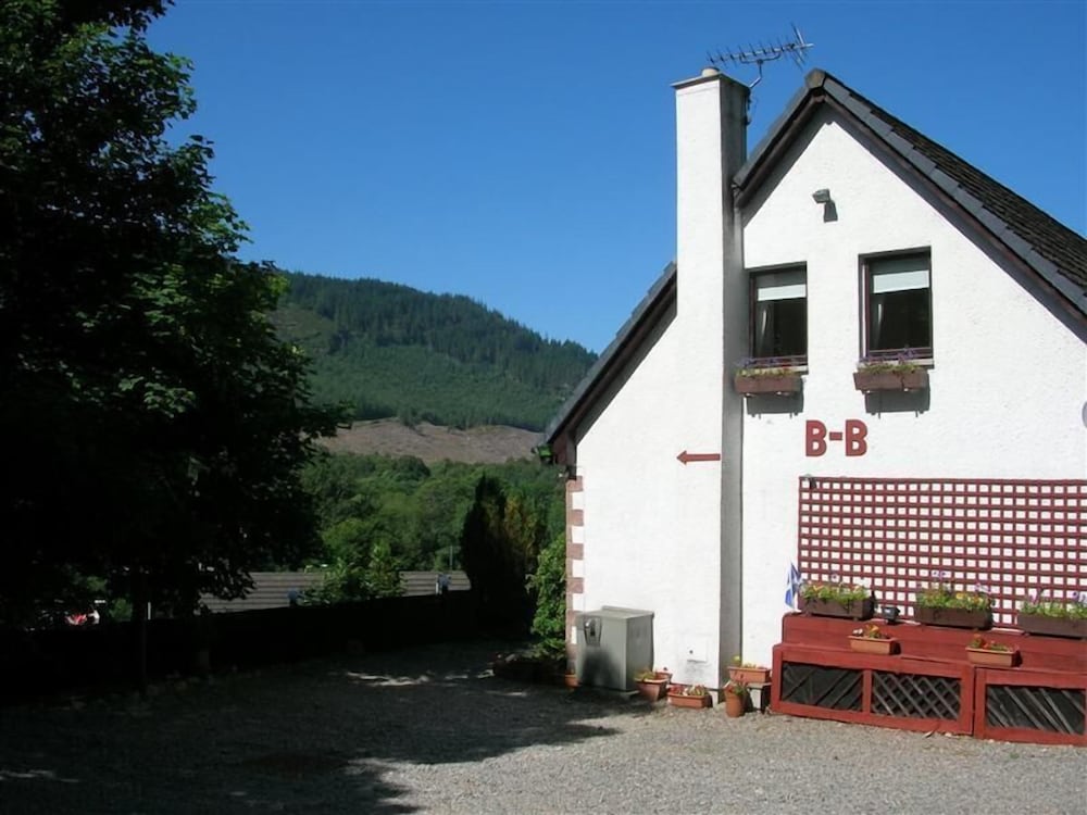 Darroch View B and B