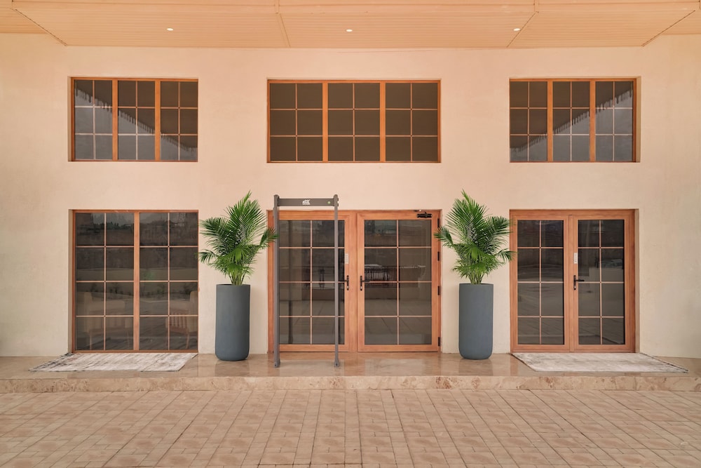 Lemon Tree Hotel Morbi