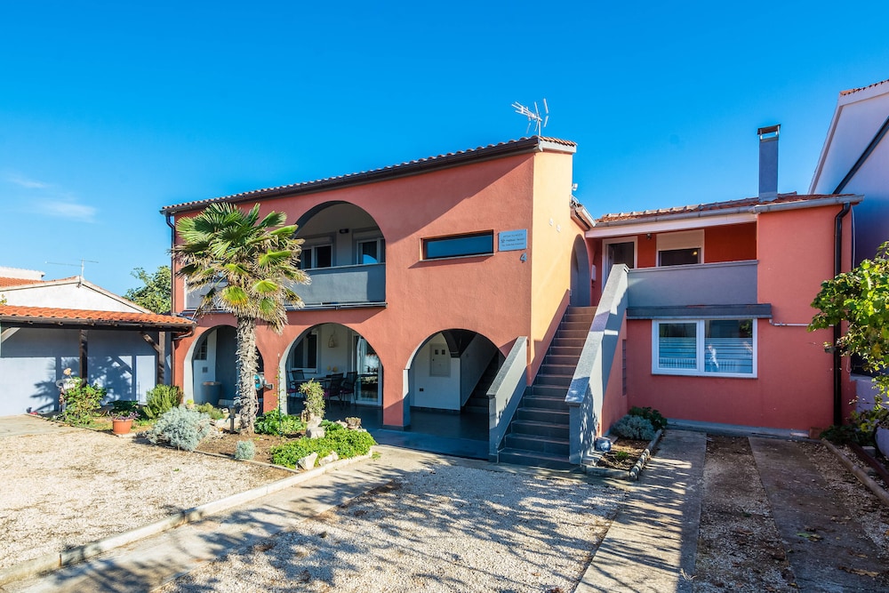 Apartments Genster view 2
