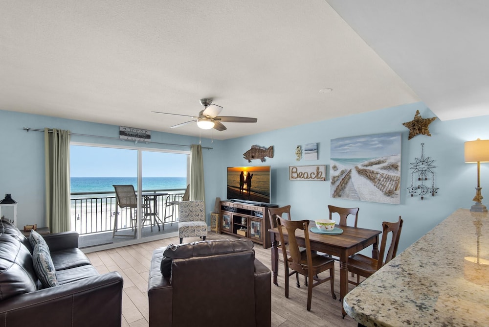 Pelican Isle 411