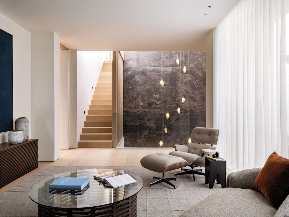 Stradella Mansion - Epitome of Luxury Living in This Breathtaking Bel Air Estate