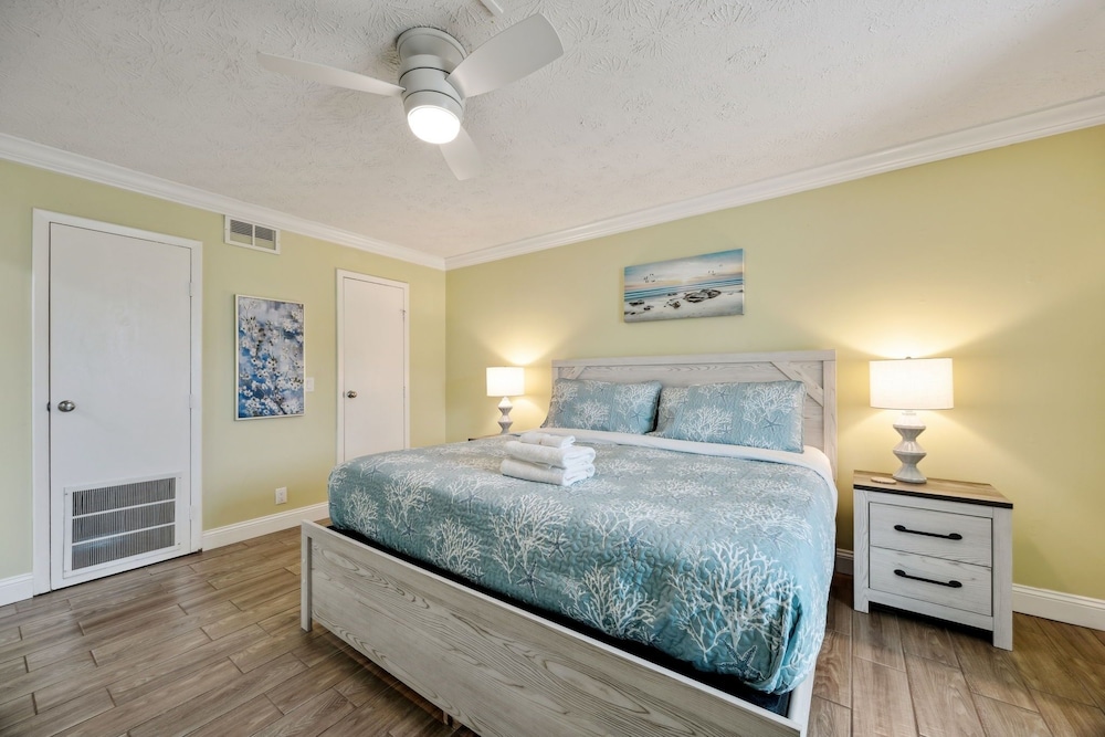 Fernandina Shores 6406 2 Bedroom Condo