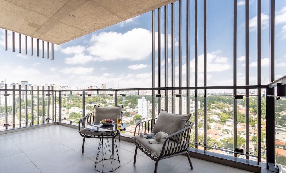 Ayra Pinheiros - Apartamentos com vista incrível para São Paulo ao lado da Rebouças e Faria Lima
