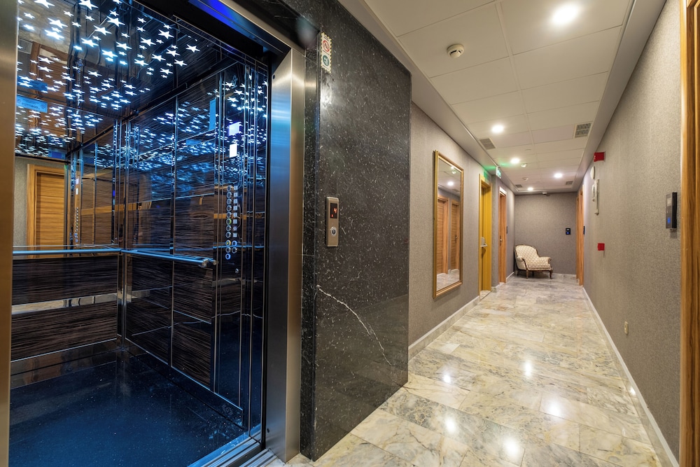 La Wisteria Butik Otel İstanbul - Image 59