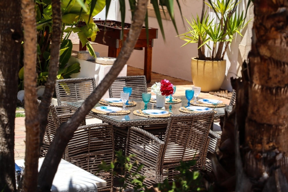 Idyllic Farm House With Huge Garden for 14pax