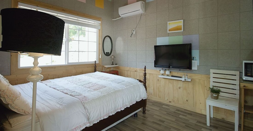 Namhae Bins House Pension