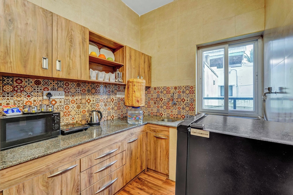 Season4 Residences 1-BHK furnished appt