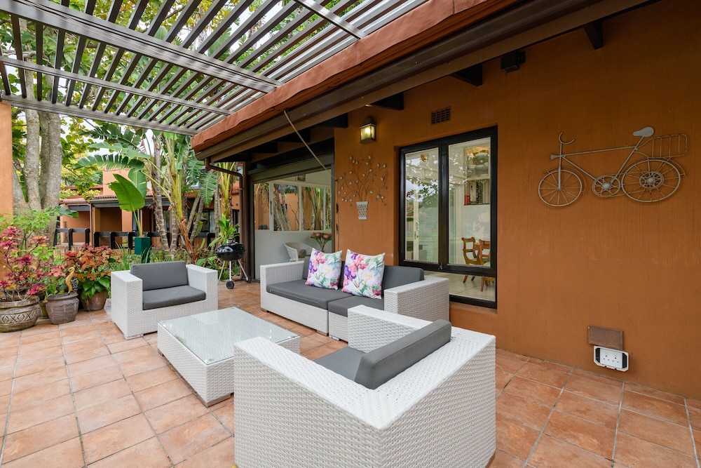 San Lameer Villa Rentals 2301