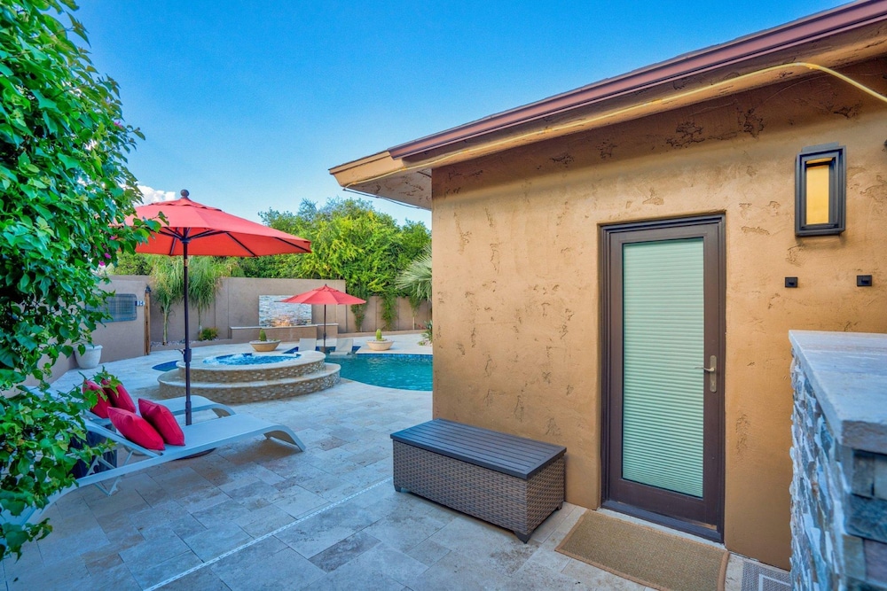 Chaparral in Paradise Valley