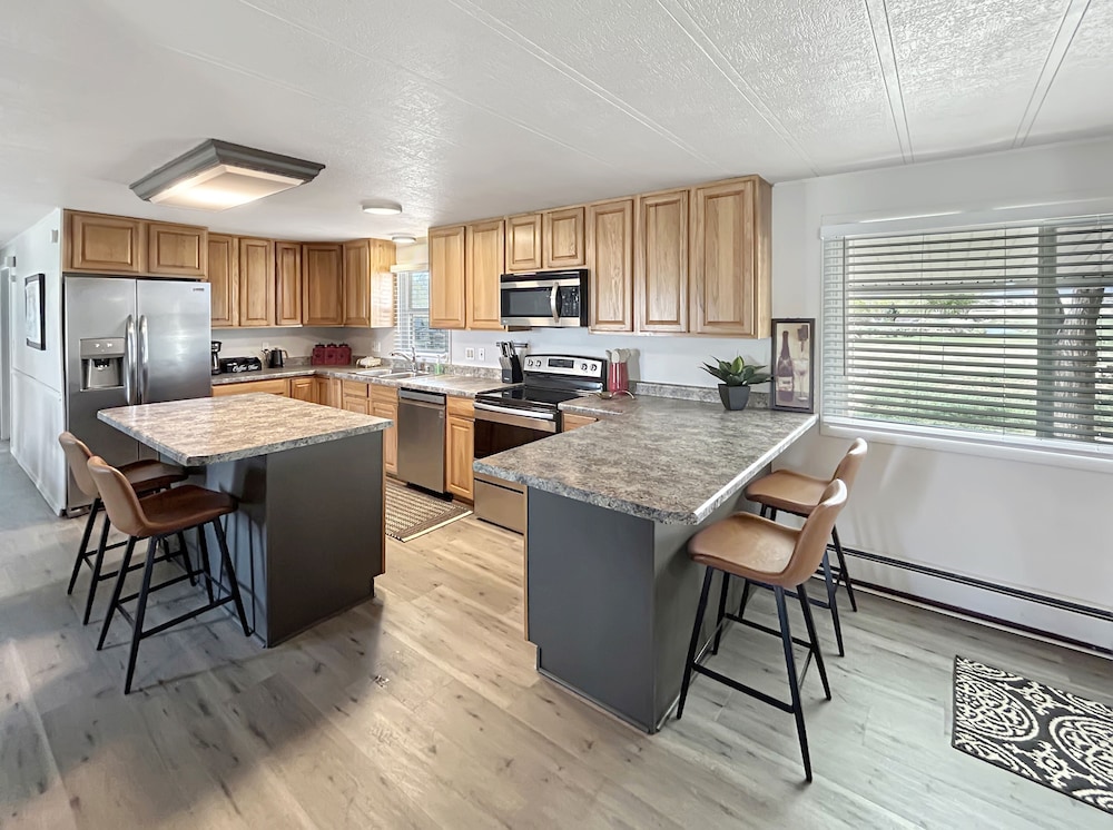 Walker Ridge 5 Bedroom Home