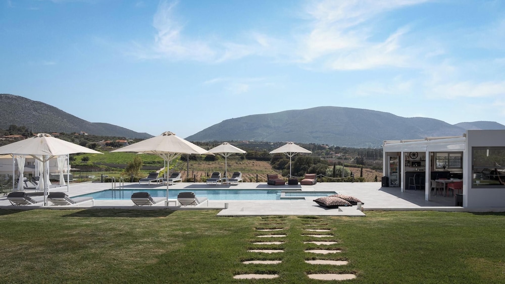 Ema's Guest House