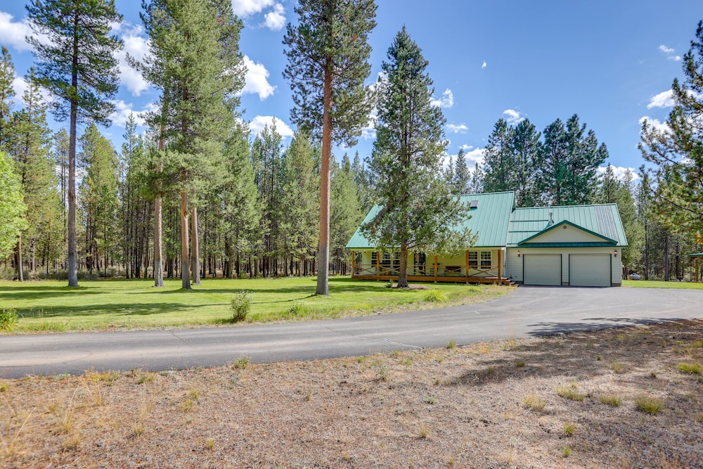 Oregon Retreat ~ 2 Mi From Lapine State Park view 3